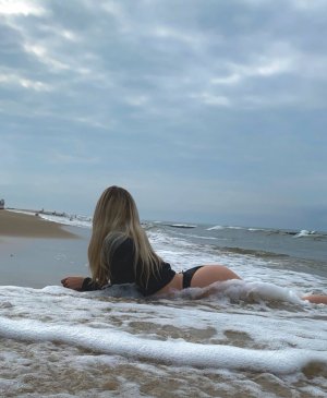 Анна, 28