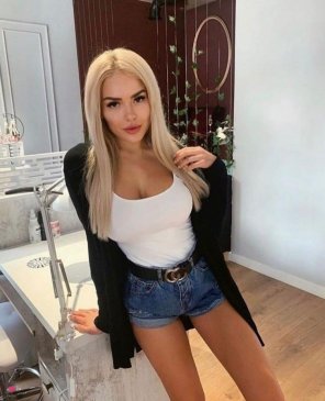 Людмила, 23